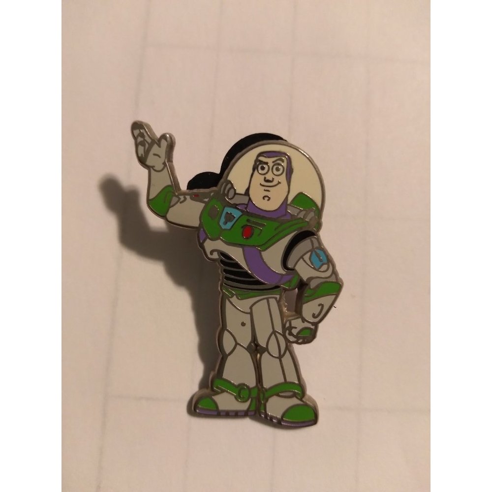 Disney Buzz Lightyear pin